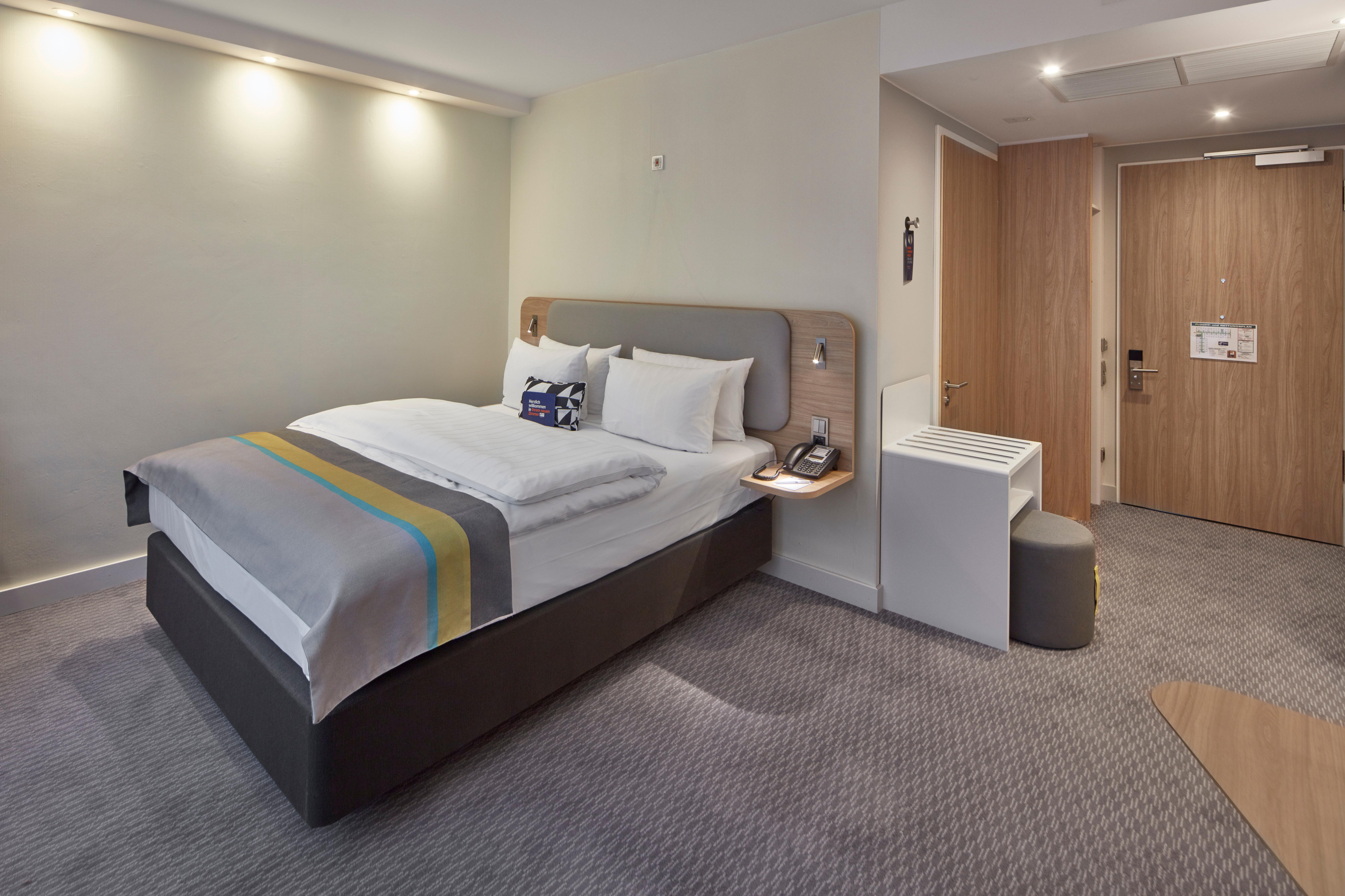 Holiday Inn Express - Merzig By Ihg Экстерьер фото