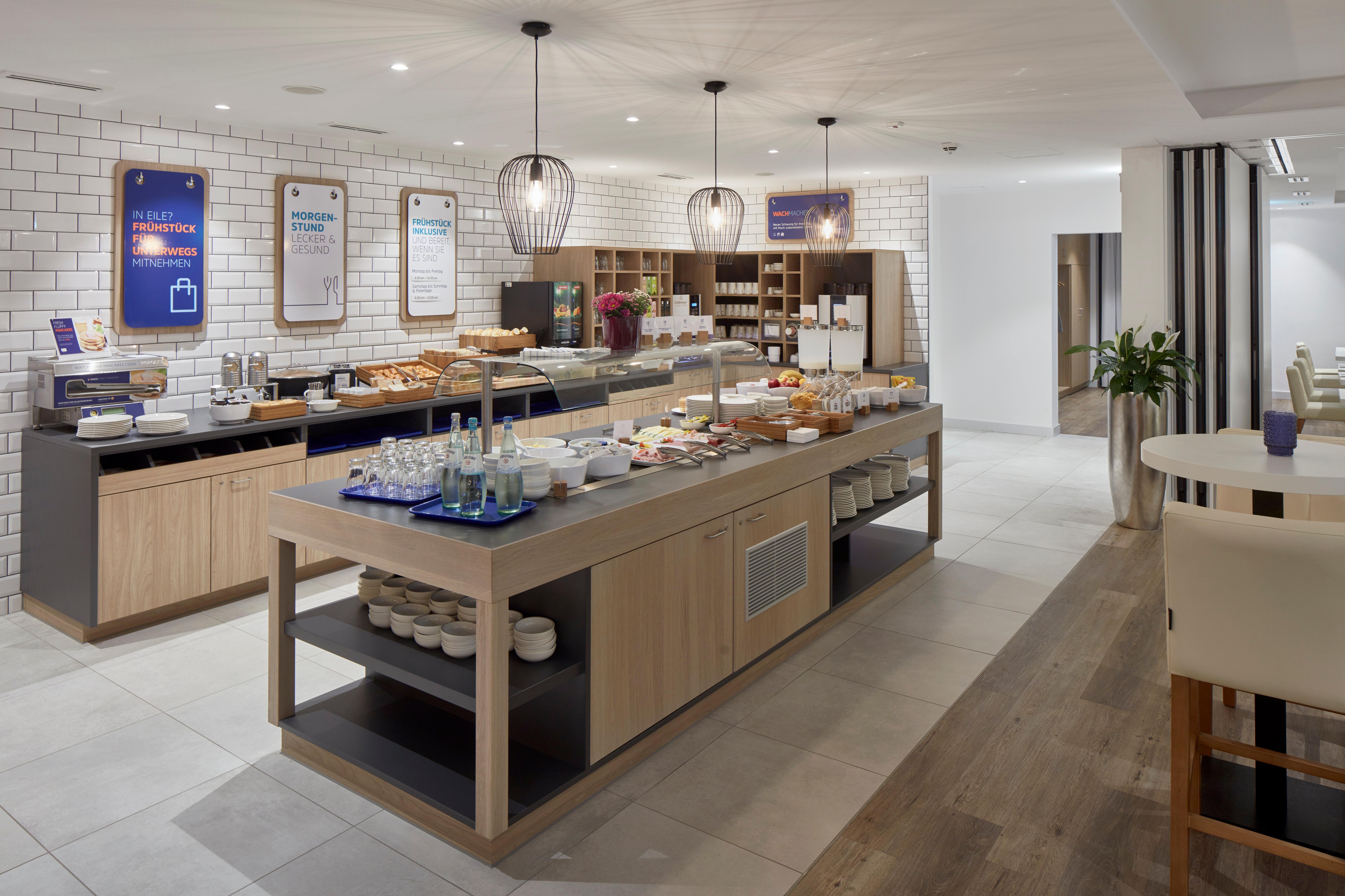 Holiday Inn Express - Merzig By Ihg Экстерьер фото
