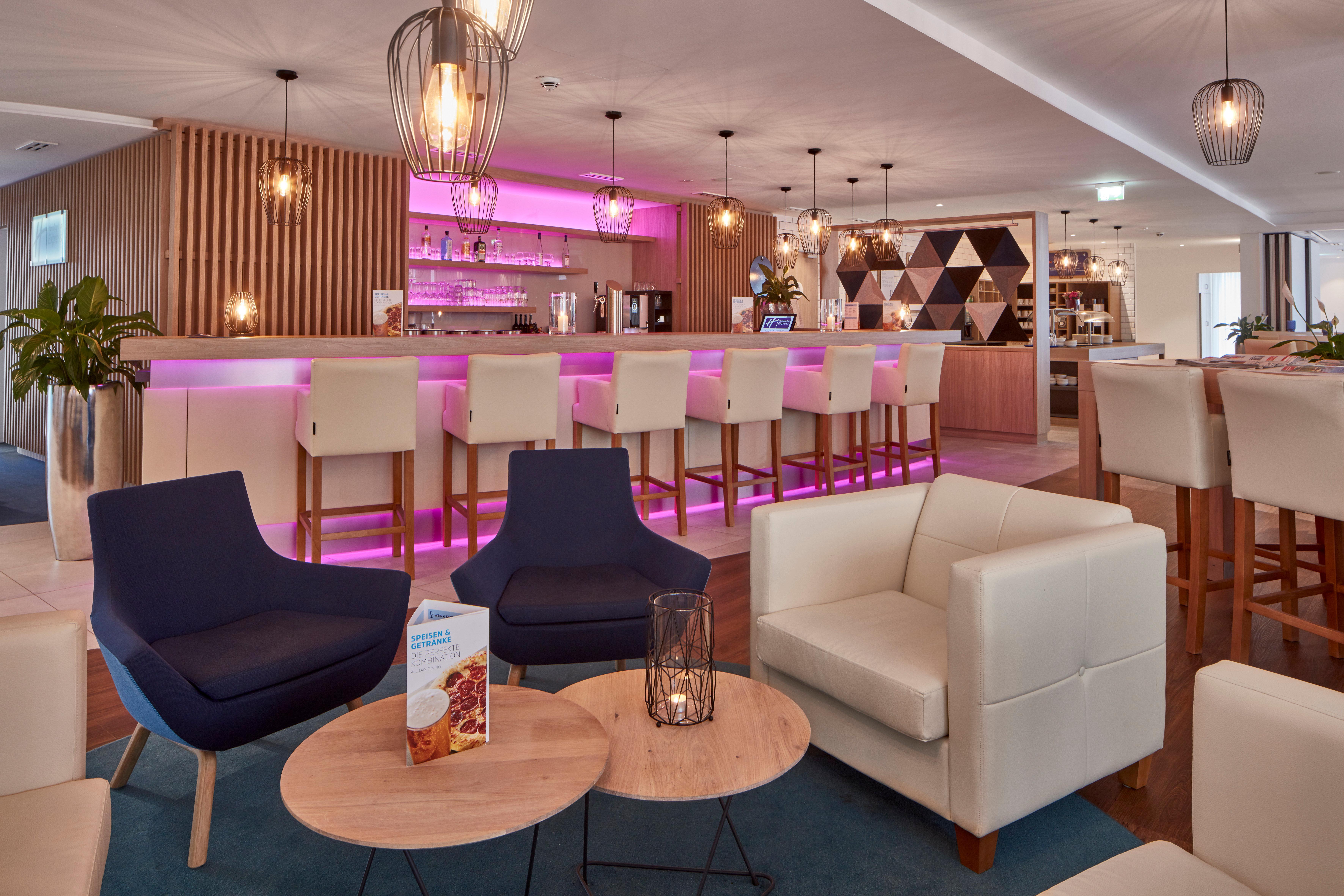 Holiday Inn Express - Merzig By Ihg Экстерьер фото