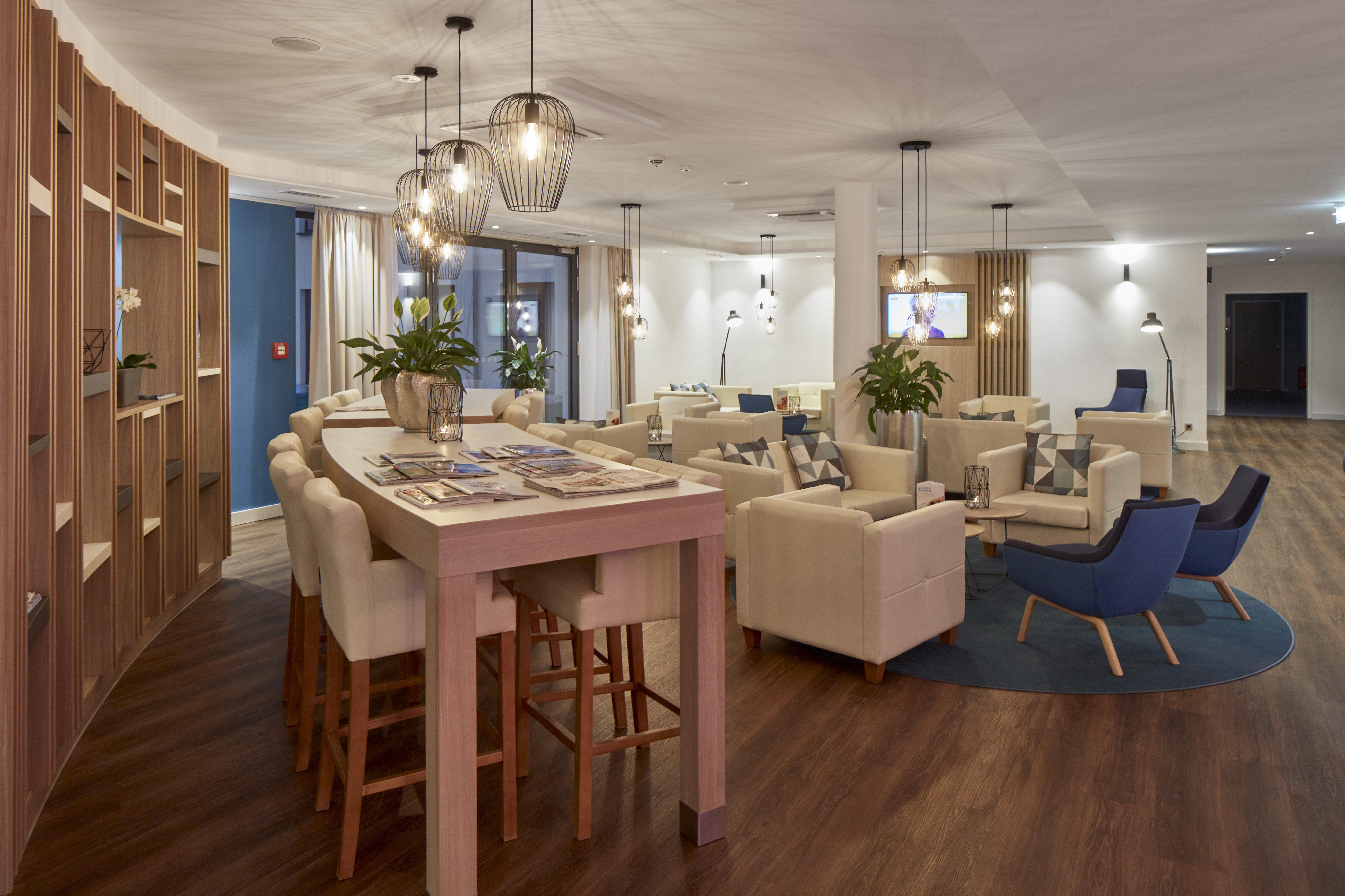 Holiday Inn Express - Merzig By Ihg Экстерьер фото